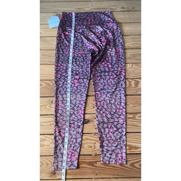 NWT Beyond Yoga Electric Cheetah Swirl Leggings Size Large Women’s Pink MSRP $79 - Picture 8 of 11